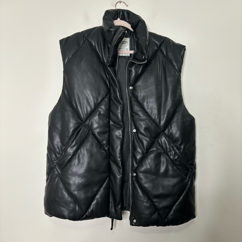 Abercrombie & Fitch Black Quilted faux leather Vest